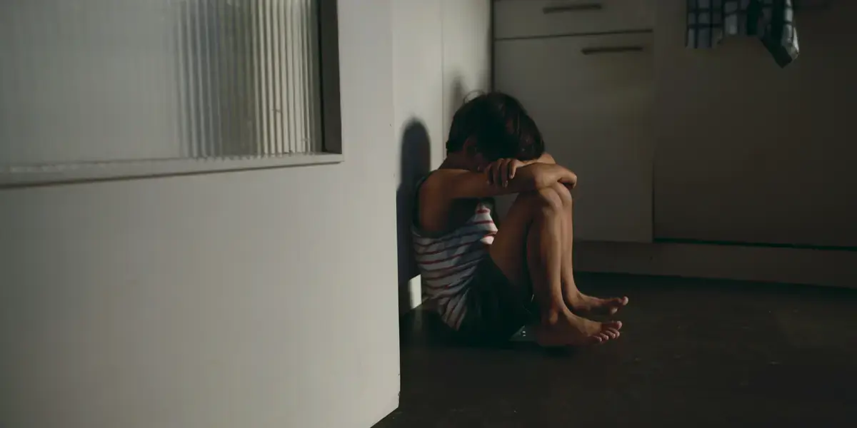 Ecoele de-a lungul vieţii ale traumelor de la copilărie au fost descoperite de ştiinţă