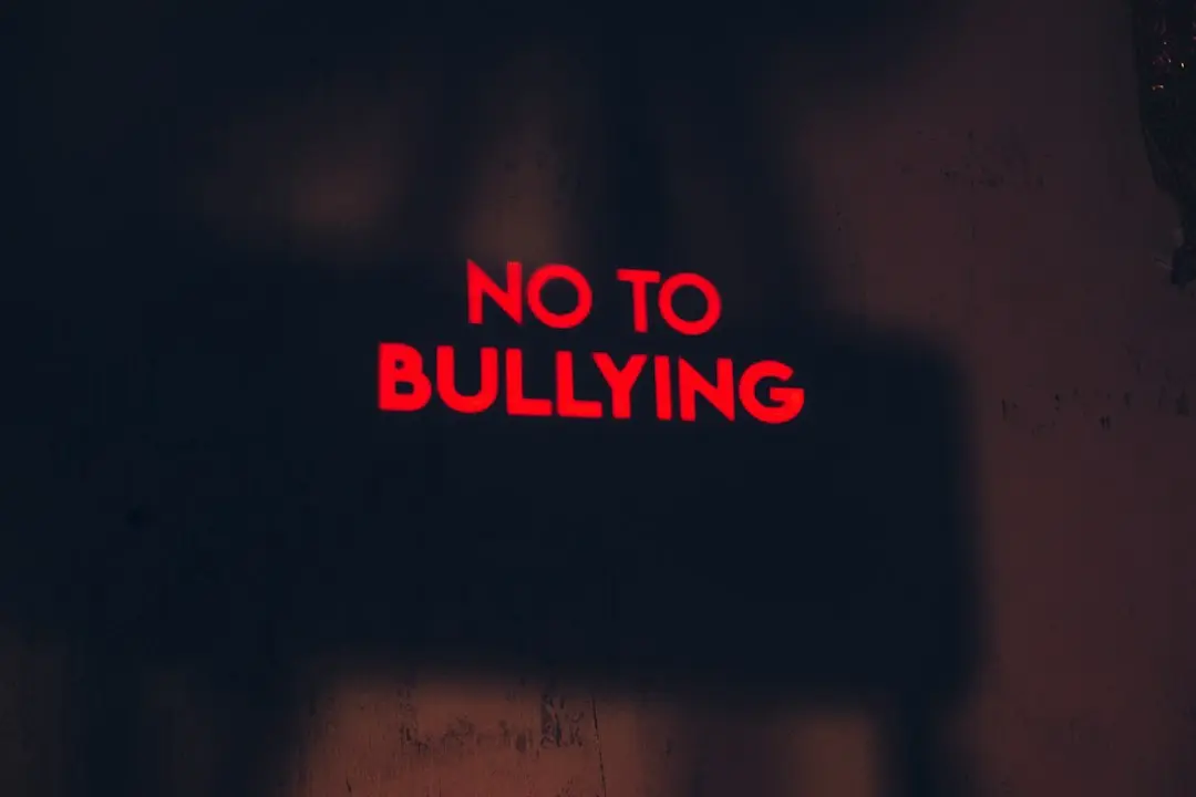 Bullying, depresie și risc de sinucidere: ce leagă tinerii din China